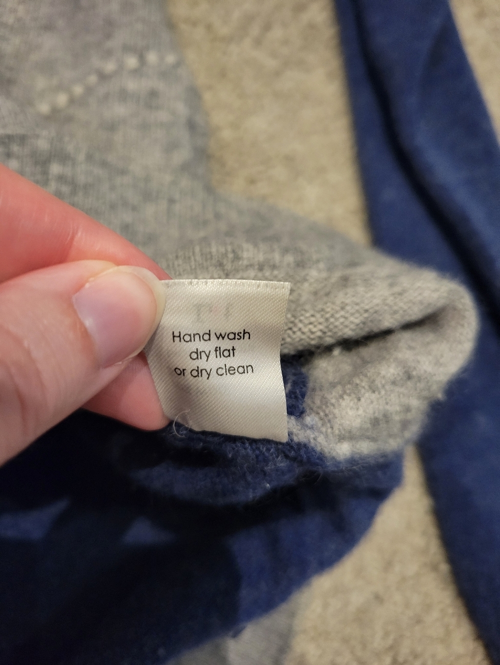 Label & Thread Wool Cashmere Colorblock Sweater - Picture 8 of 11